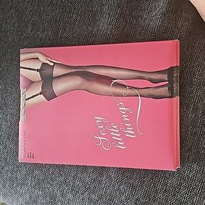 Victoria's Secret Glam it up Classic Stockings Pantyhose